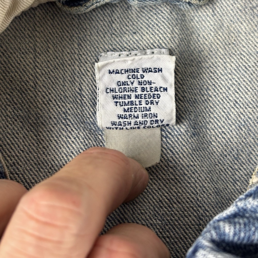 Womens Medium Ladies GAP Jean Jacket Blue Denim Y2k Vintage Classic - Picture 9 of 11